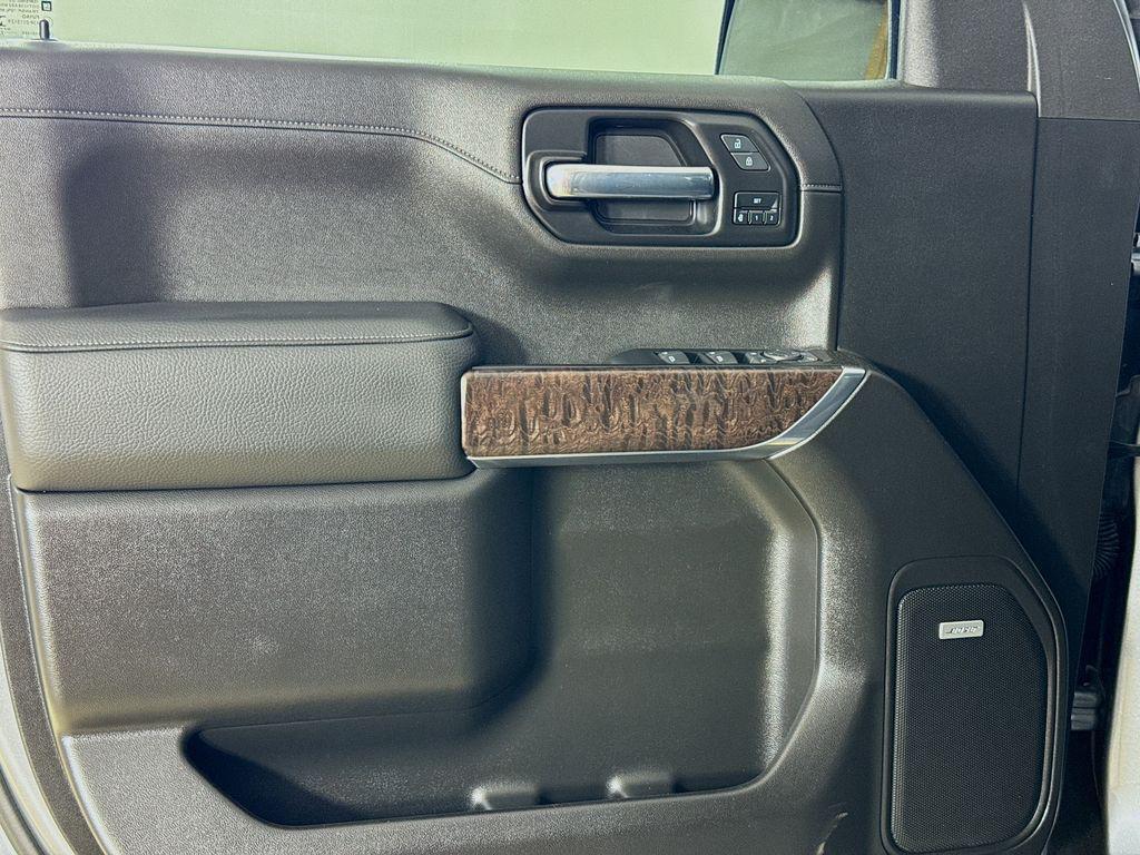 used 2022 GMC Sierra 1500 car, priced at $48,995