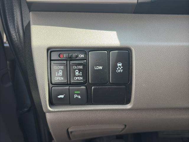 used 2015 Honda Odyssey car, priced at $16,995