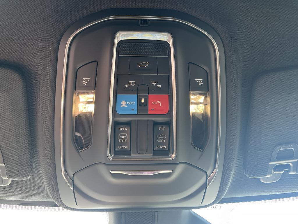 new 2025 Jeep Grand Cherokee car, priced at $46,448