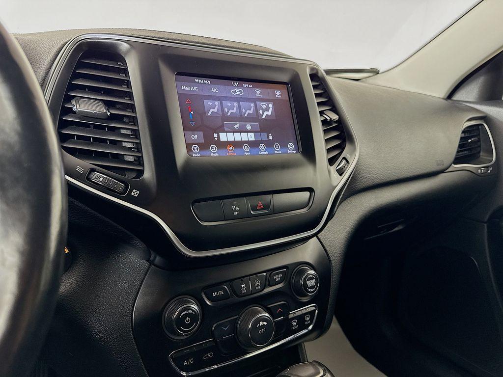 used 2019 Jeep Cherokee car, priced at $15,999