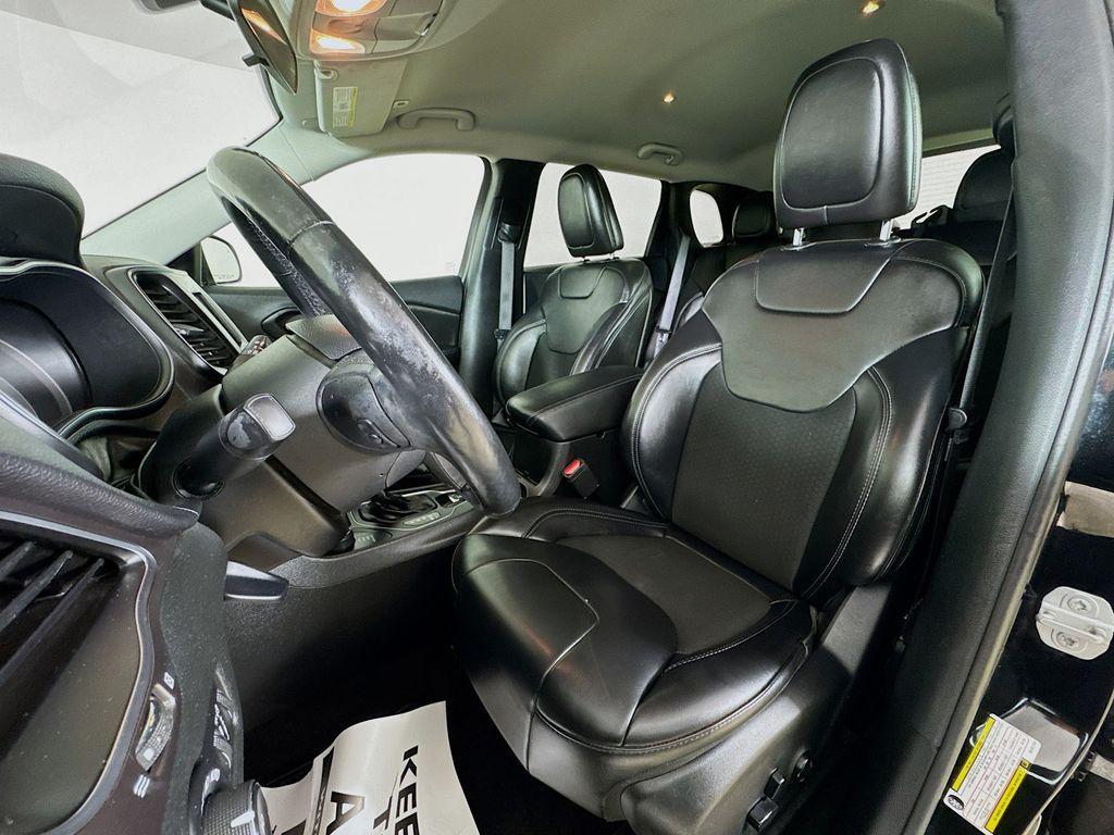 used 2019 Jeep Cherokee car, priced at $15,999