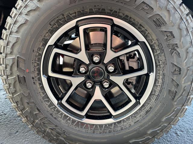 new 2025 Jeep Gladiator car, priced at $64,445