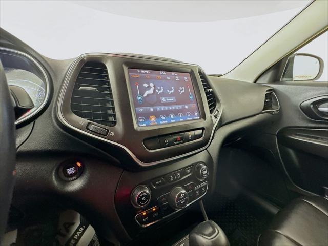 used 2021 Jeep Cherokee car, priced at $22,995