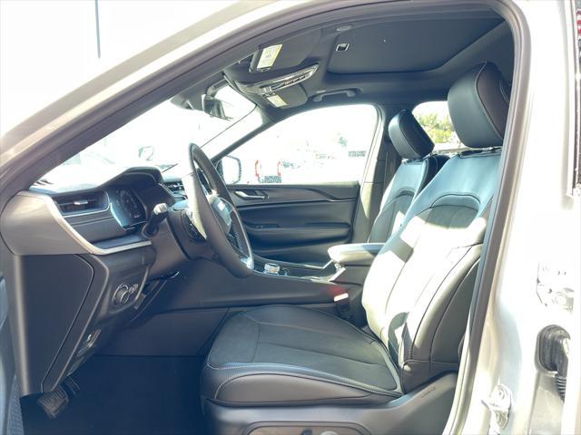 new 2025 Jeep Grand Cherokee L car, priced at $49,725