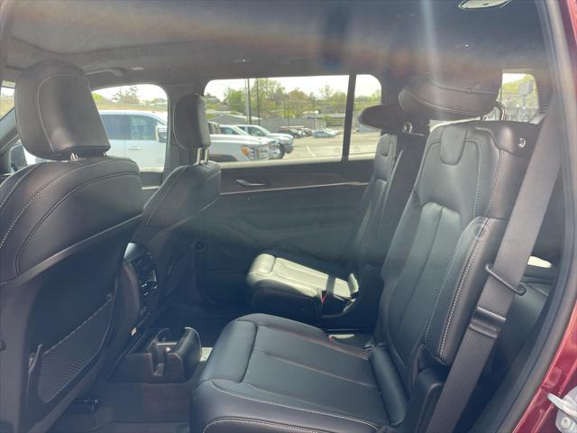 new 2025 Jeep Grand Cherokee L car, priced at $53,105