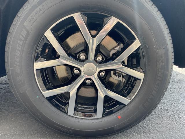 new 2025 Jeep Grand Cherokee L car, priced at $53,105