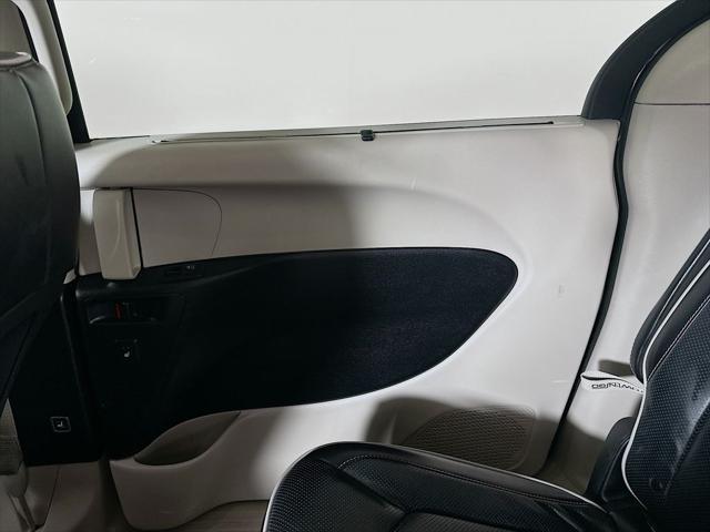 used 2023 Chrysler Pacifica car, priced at $30,495