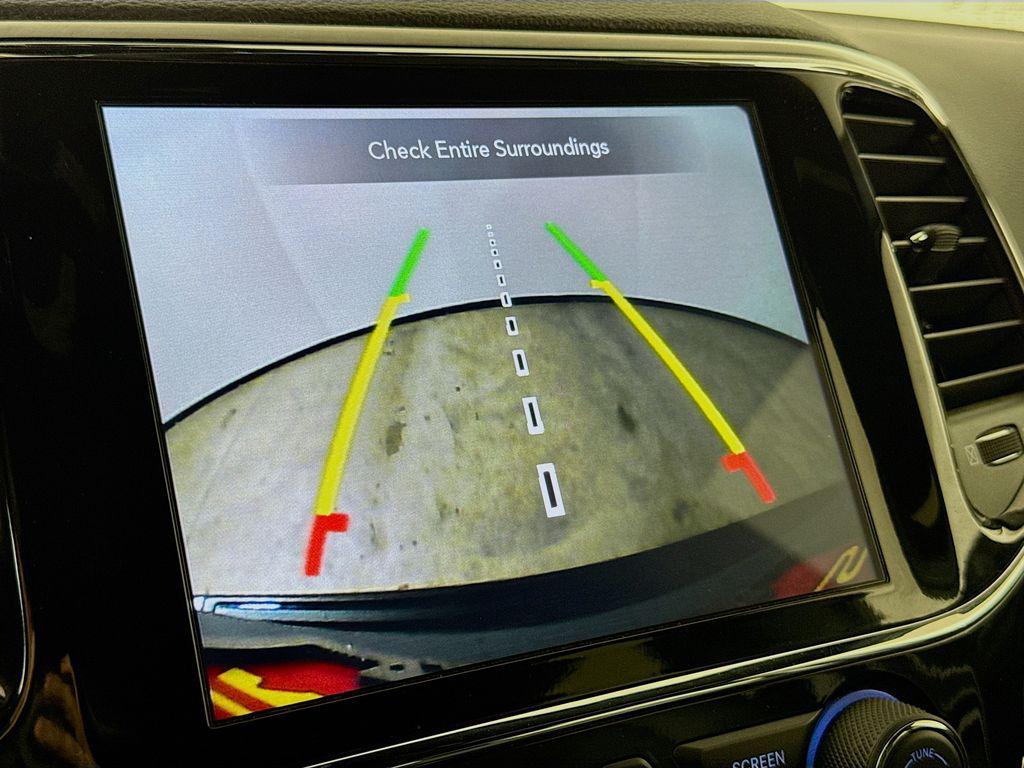 used 2021 Jeep Grand Cherokee car, priced at $28,999