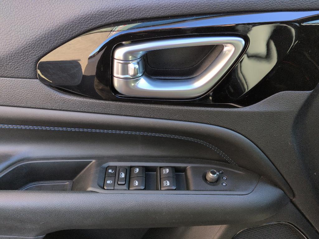 new 2026 Jeep Compass car, priced at $35,999