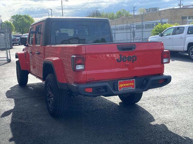 new 2024 Jeep Gladiator car, priced at $47,980