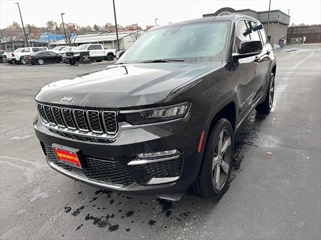 new 2025 Jeep Grand Cherokee car, priced at $55,365