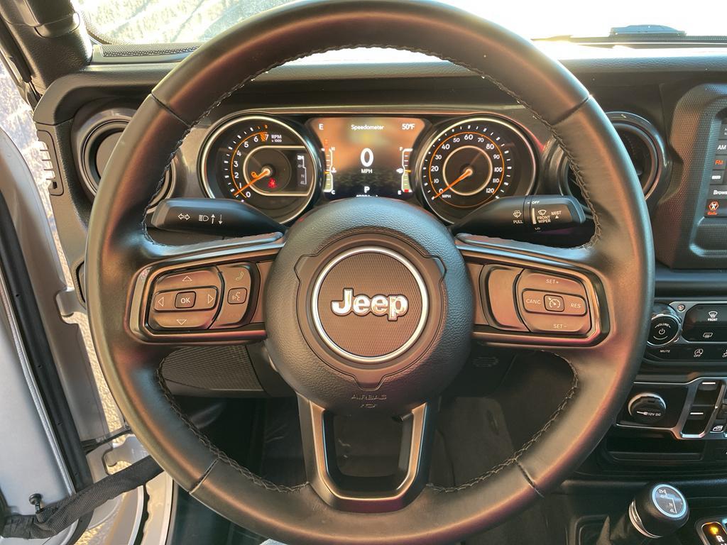used 2022 Jeep Gladiator car, priced at $31,999