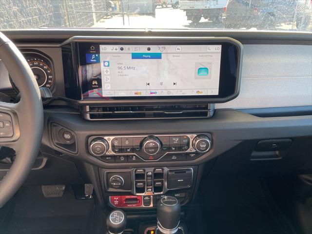 new 2025 Jeep Gladiator car, priced at $52,960