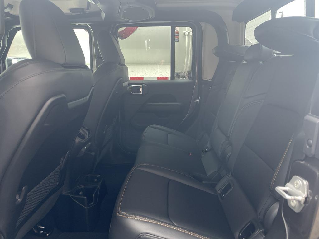 new 2025 Jeep Gladiator car, priced at $51,450