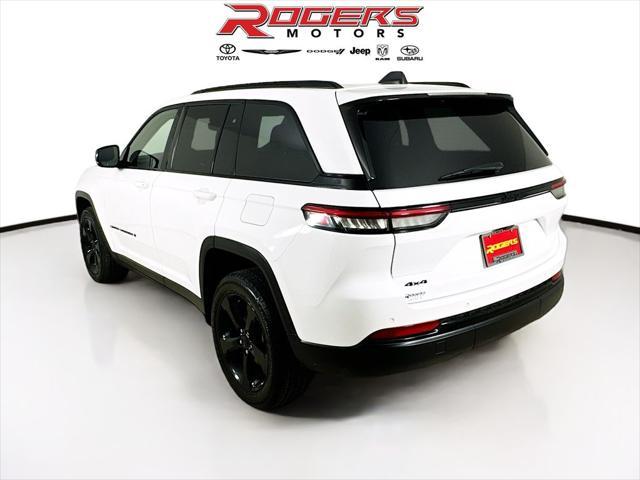 used 2023 Jeep Grand Cherokee car, priced at $34,995