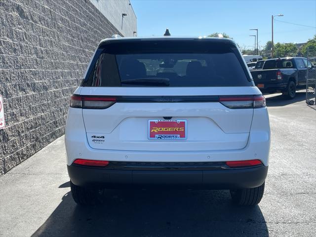 new 2025 Jeep Grand Cherokee car, priced at $43,850