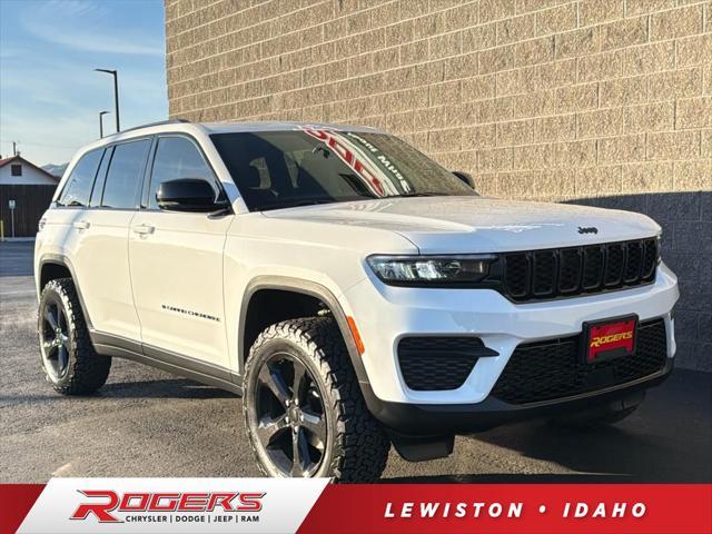 new 2025 Jeep Grand Cherokee car, priced at $52,075