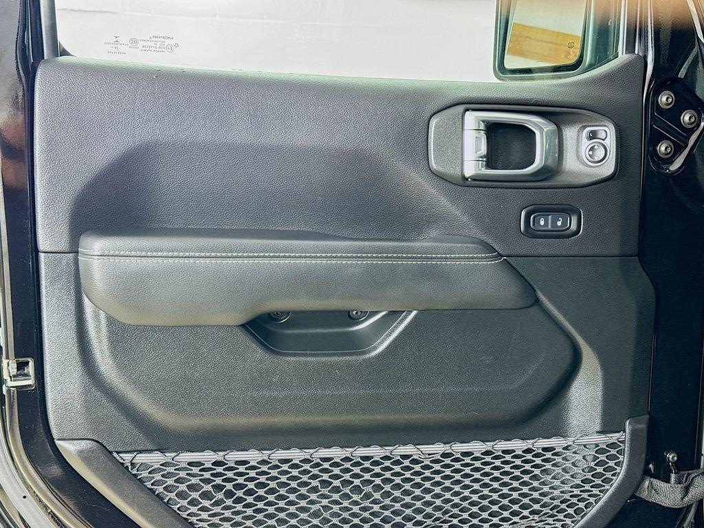 used 2021 Jeep Wrangler Unlimited car, priced at $29,999