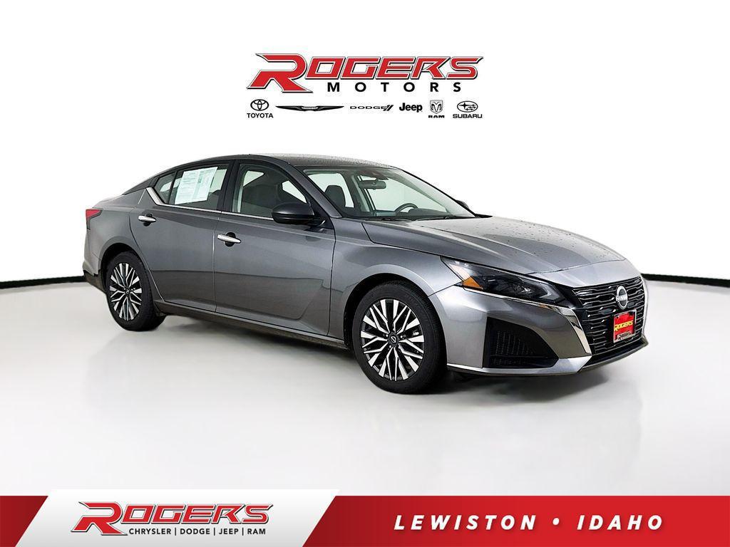 used 2024 Nissan Altima car, priced at $19,999