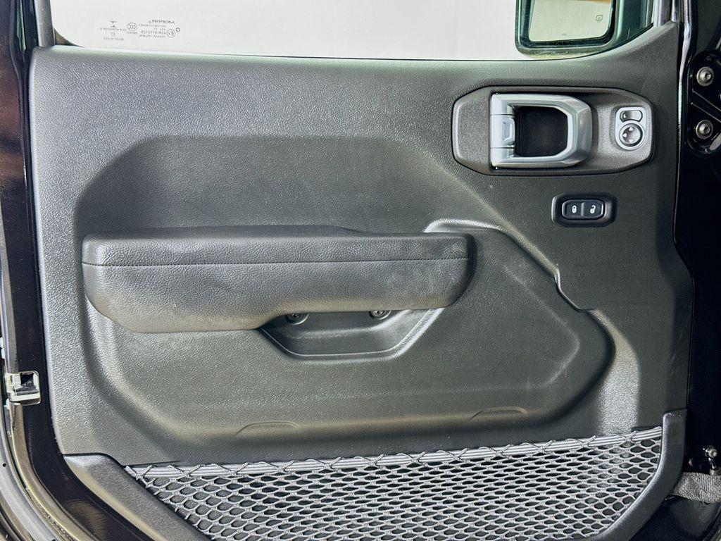 used 2022 Jeep Wrangler Unlimited car, priced at $43,995