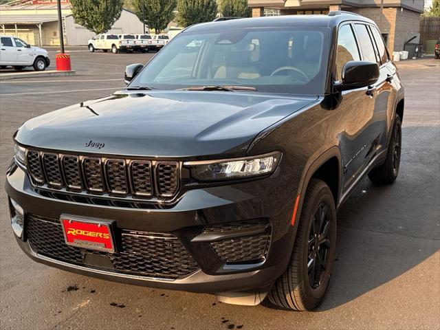 new 2024 Jeep Grand Cherokee car, priced at $47,530