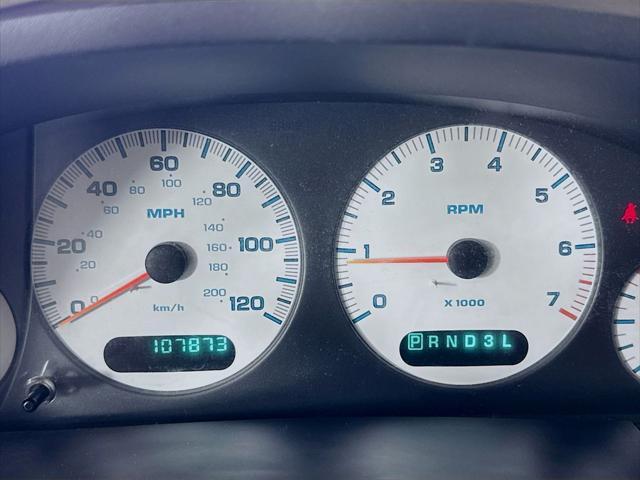 used 2001 Dodge Caravan car, priced at $6,995