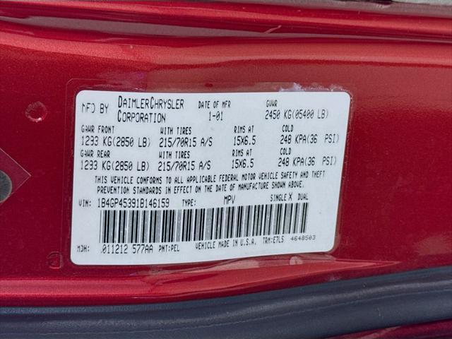 used 2001 Dodge Caravan car, priced at $6,995