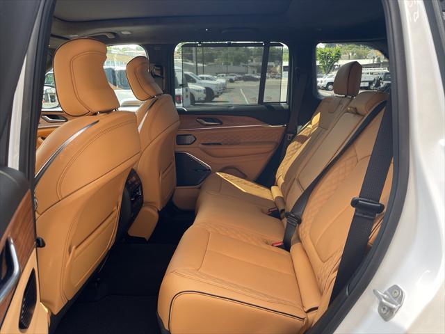 new 2025 Jeep Grand Cherokee car, priced at $64,099