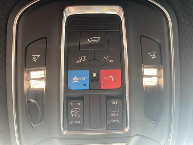 new 2025 Jeep Grand Cherokee car, priced at $47,725