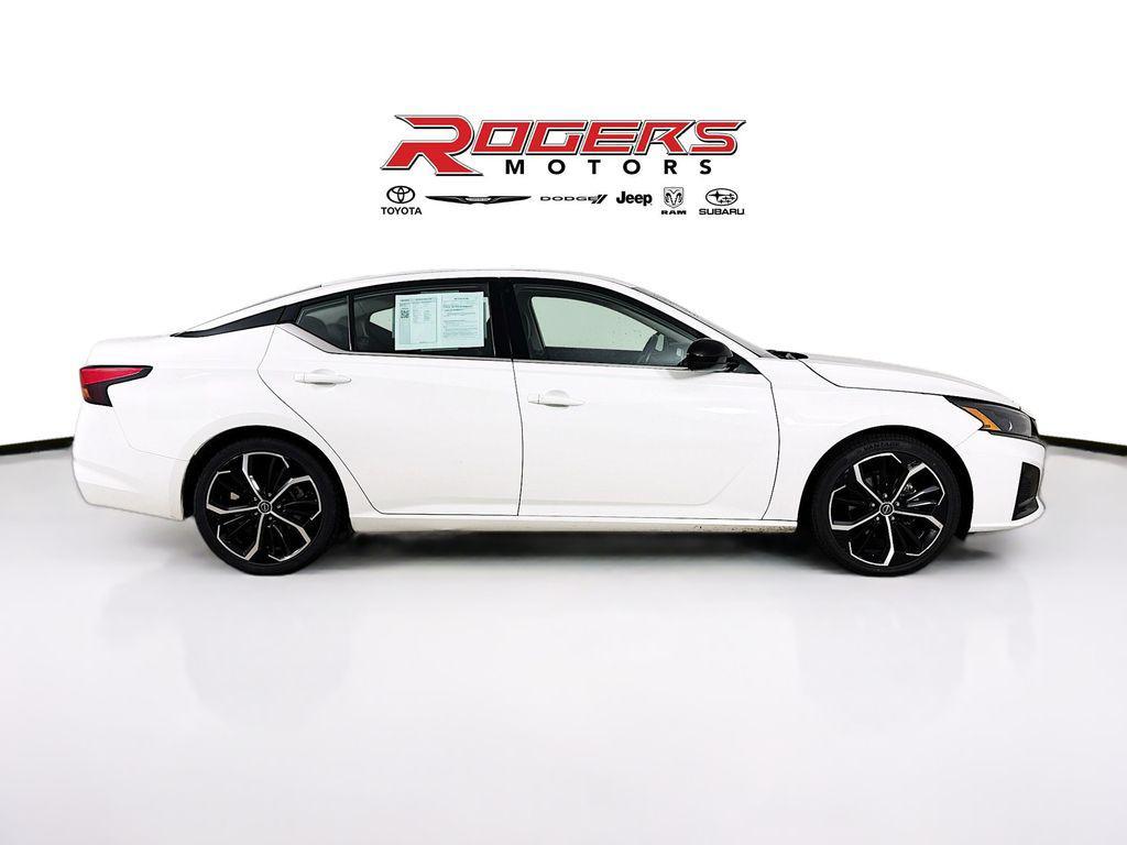 used 2023 Nissan Altima car, priced at $20,999