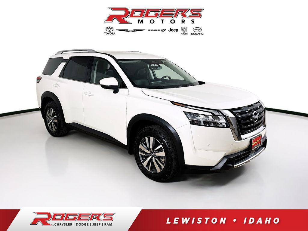 used 2024 Nissan Pathfinder car, priced at $35,995