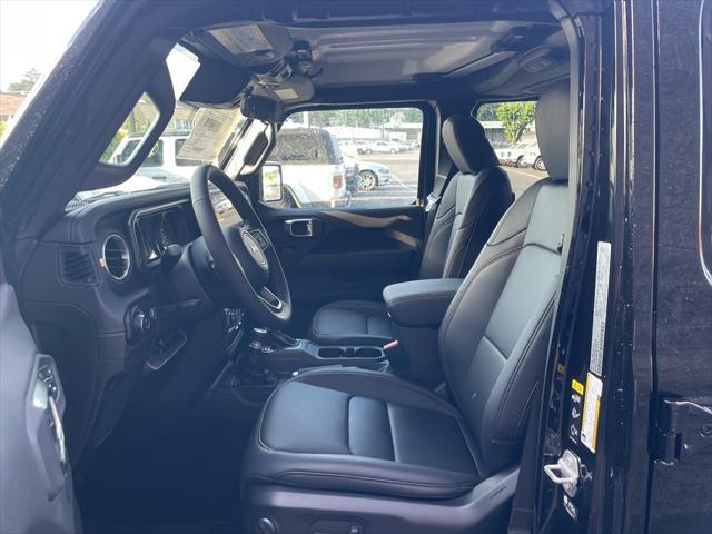 new 2025 Jeep Gladiator car, priced at $48,577