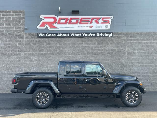 new 2025 Jeep Gladiator car, priced at $48,577