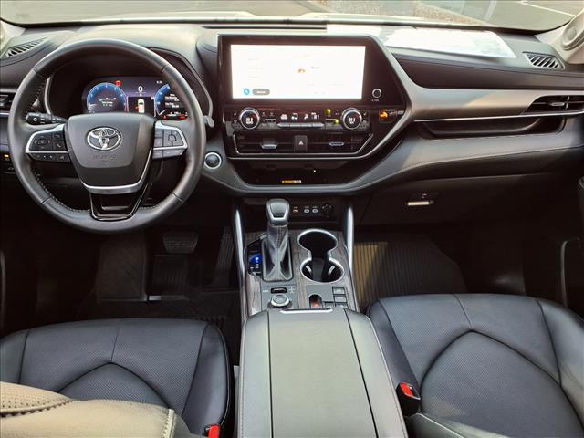used 2024 Toyota Highlander car, priced at $44,968
