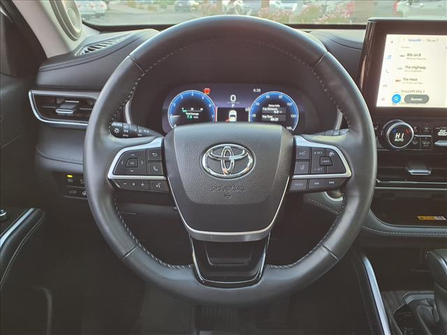 used 2024 Toyota Highlander car, priced at $44,968