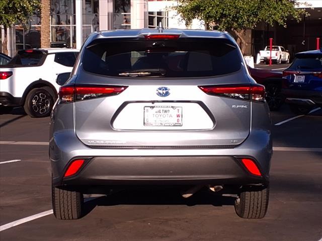 used 2021 Toyota Highlander Hybrid car, priced at $33,988