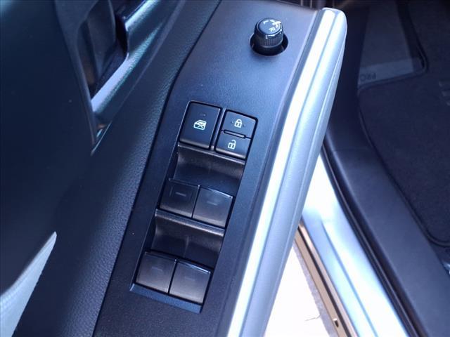 used 2021 Toyota Highlander Hybrid car, priced at $33,988