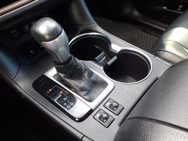 used 2019 Toyota Highlander car, priced at $26,977