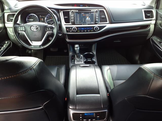 used 2019 Toyota Highlander car, priced at $26,977