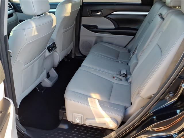 used 2018 Toyota Highlander car, priced at $27,954