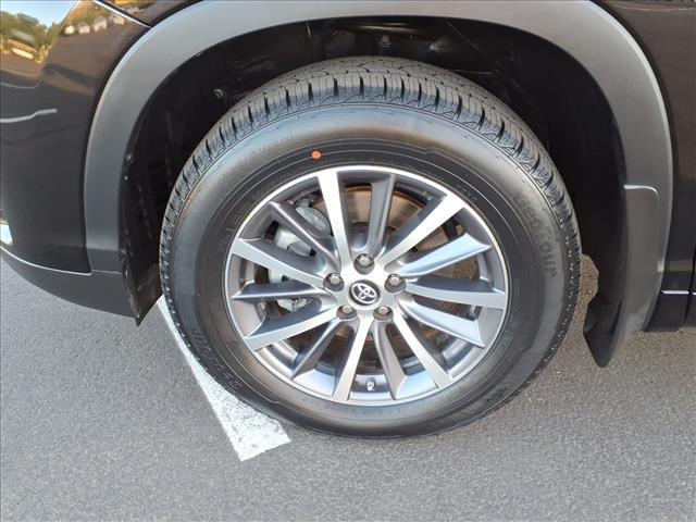 used 2018 Toyota Highlander car, priced at $27,954