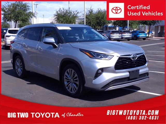 used 2021 Toyota Highlander car, priced at $39,788