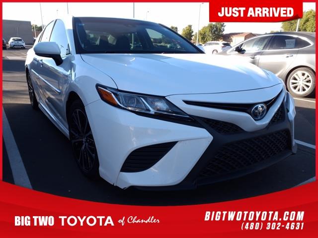 used 2018 Toyota Camry Hybrid car, priced at $21,913