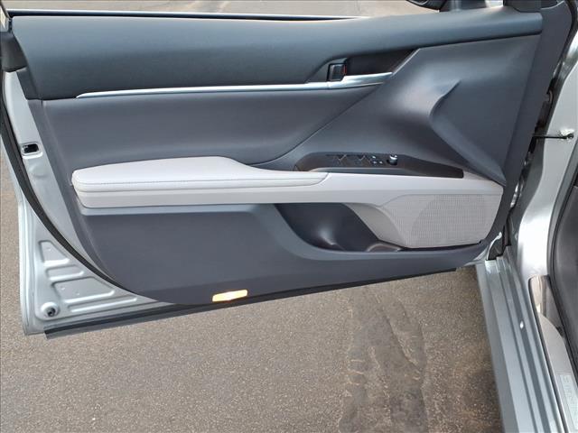 used 2021 Toyota Camry Hybrid car, priced at $31,978