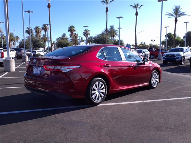 used 2018 Toyota Camry Hybrid car, priced at $21,274