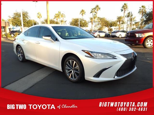 used 2020 Lexus ES 300h car, priced at $32,997