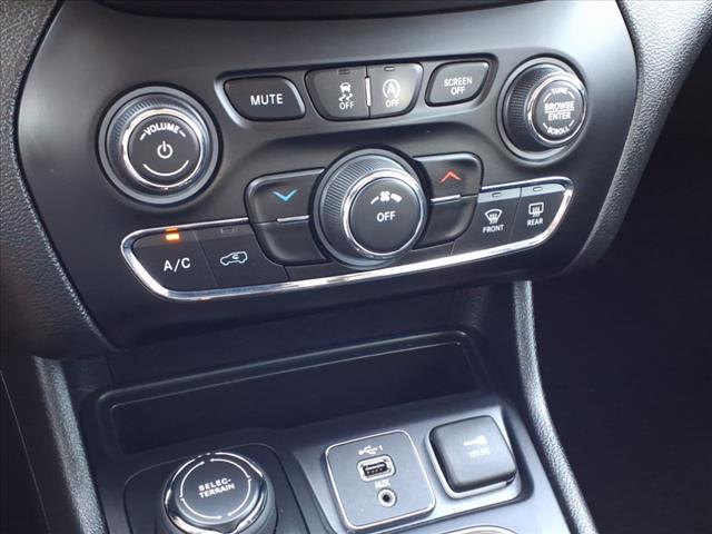 used 2021 Jeep Cherokee car, priced at $19,765