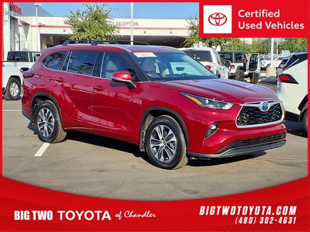 used 2022 Toyota Highlander Hybrid car, priced at $38,751