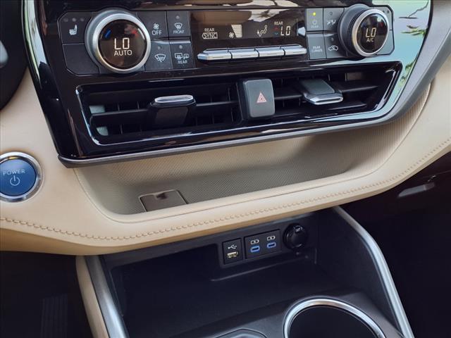 used 2022 Toyota Highlander Hybrid car, priced at $38,751