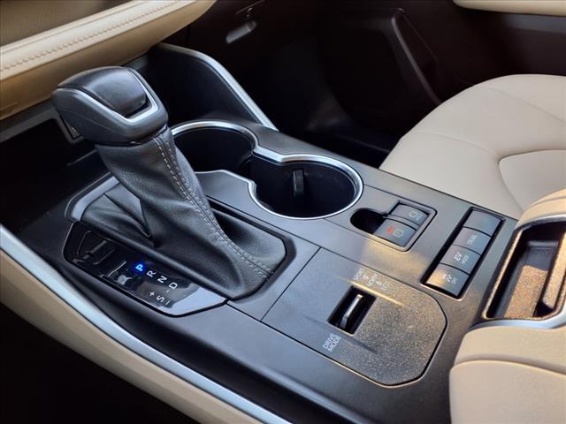 used 2022 Toyota Highlander Hybrid car, priced at $38,751